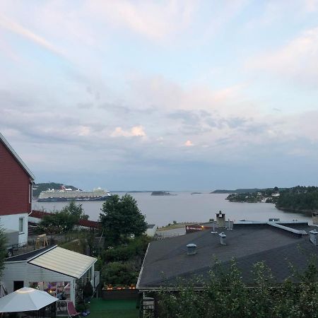 Apartamento Aid Og Svein' S Sentrumsnaere Panorama Hjem Kristiansand Exterior foto