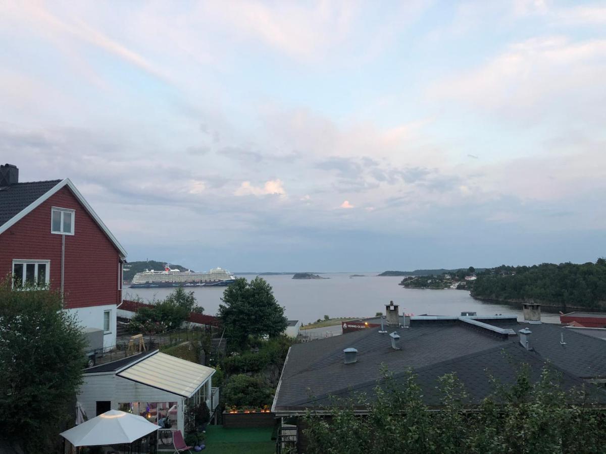 Apartamento Aid Og Svein' S Sentrumsnaere Panorama Hjem Kristiansand Exterior foto